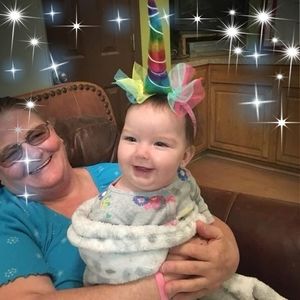 Meet your Posher, Sharon